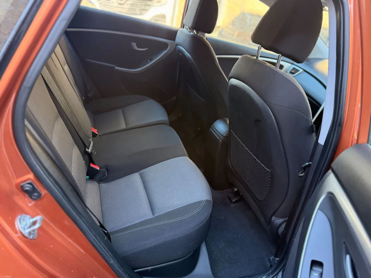 Hyundai i30 2015 With warranty - Image 4