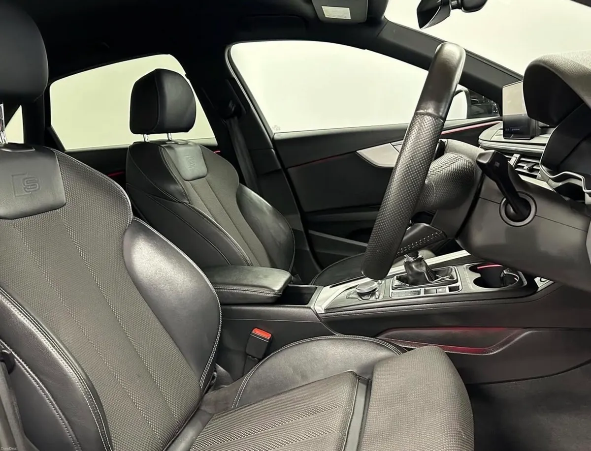 Audi A4 S line Ultra 190bhp - Image 3