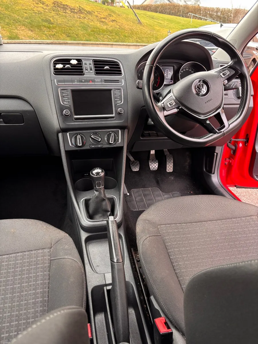 🚗 2015 Volkswagen Polo Bluemotion – 1.0 Petrol - Image 5