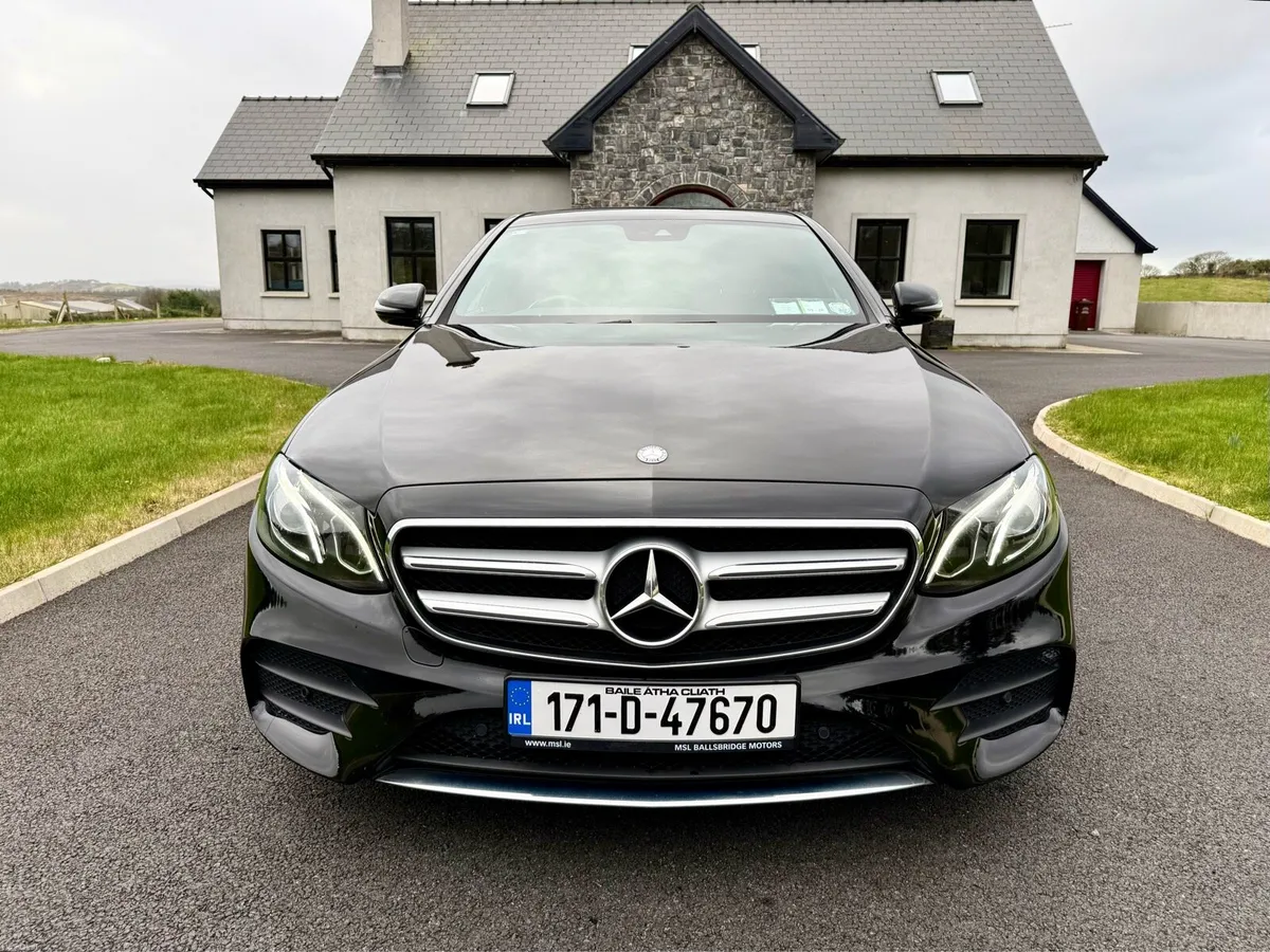 Mercedes E220 AMG Line - Image 2