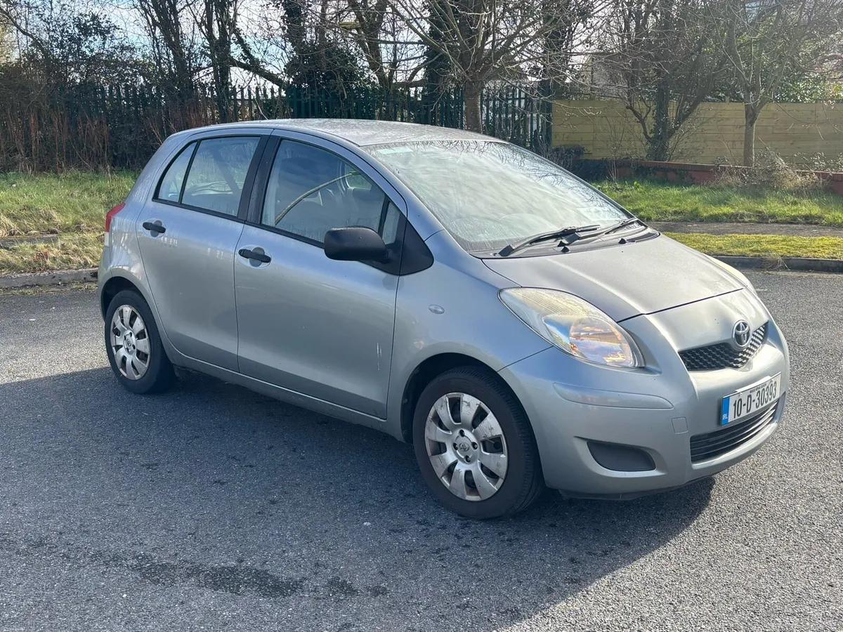 TOYOTA YARIS 1 LADY OWNER**TAX& TESTED - Image 2