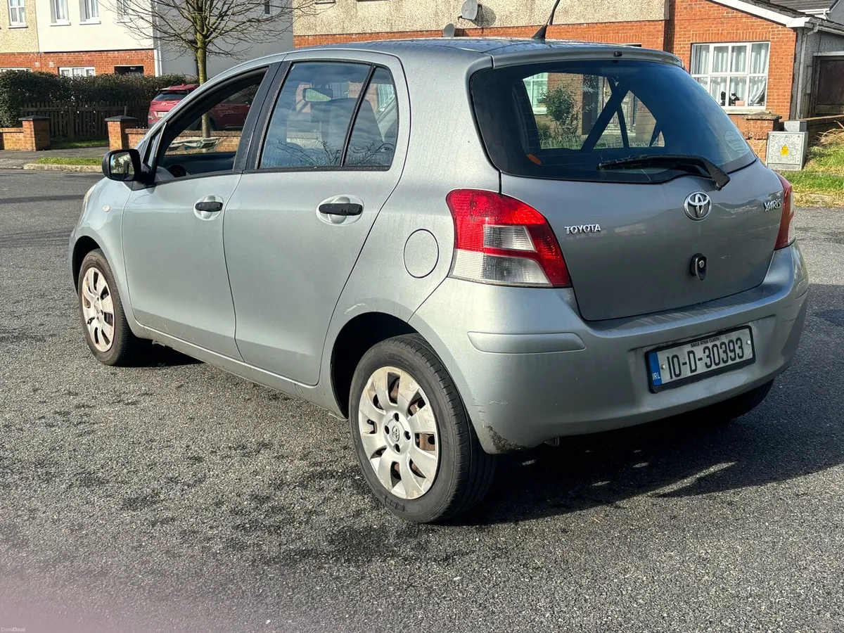 TOYOTA YARIS 1 LADY OWNER**TAX& TESTED - Image 4