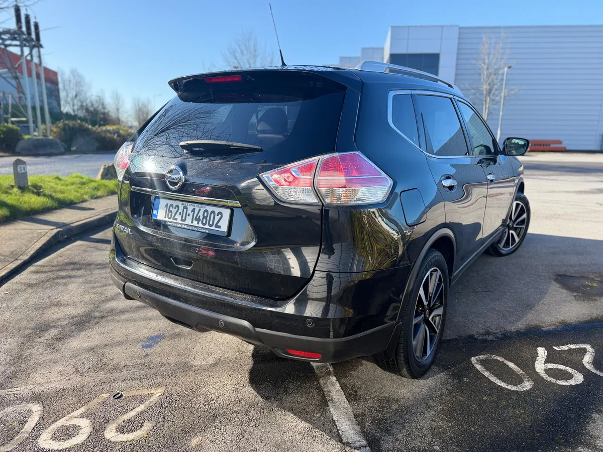 162 Nissan X-Trail 7 Seats ~ Cream Leather & Roof - Image 2