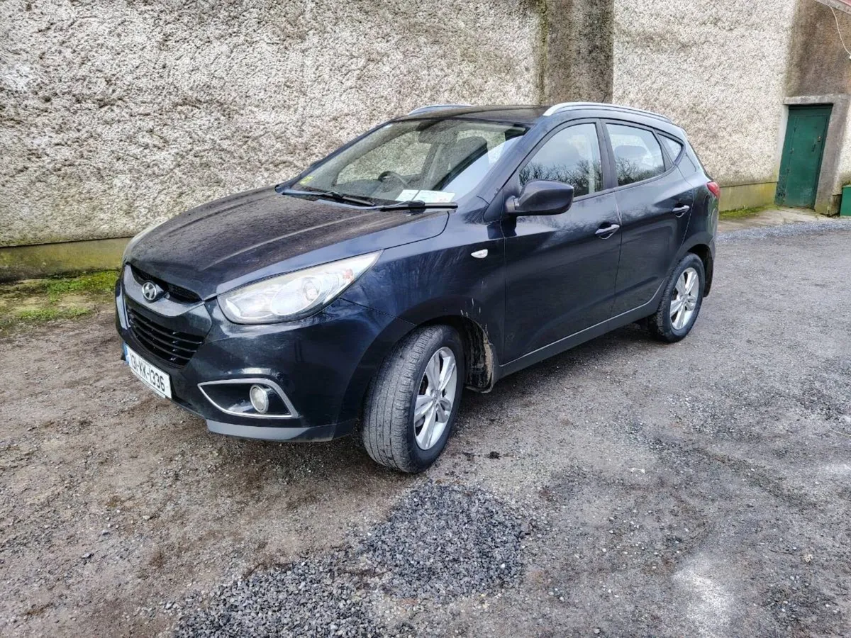 131 Hyundai ix35  BARGAIN - Image 2
