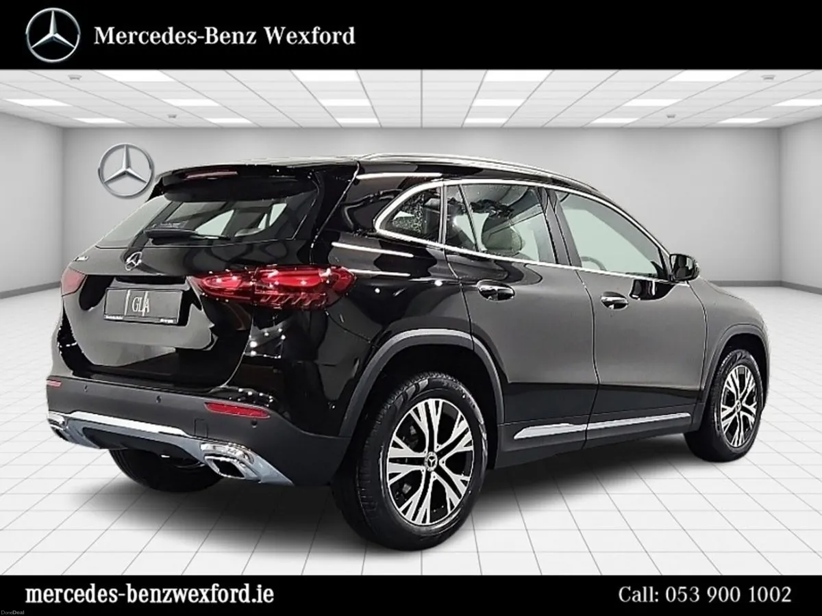 Mercedes-Benz GLA 180D Progressive Plus - Image 4