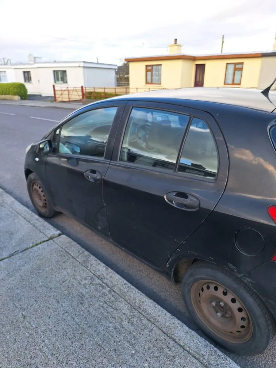 2007 Toyota Yaris - Image 3