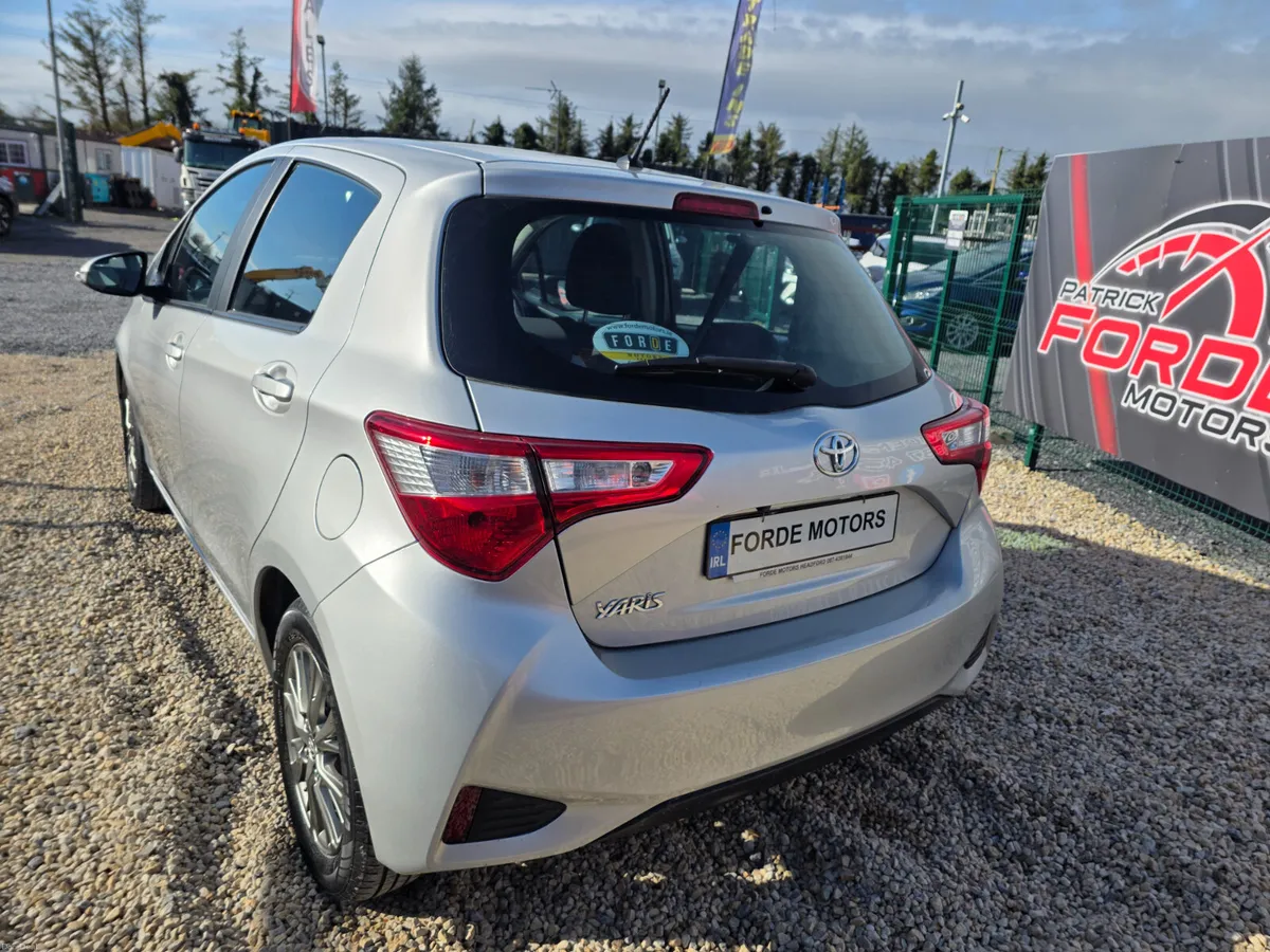 Toyota Yaris 2019 - Image 3
