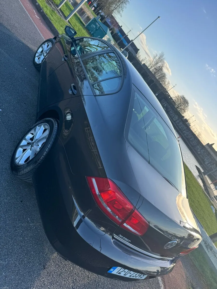 Vw passat 1.6 TDI blumotion - Image 4