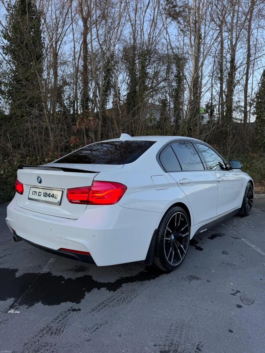 2017 BMW 318D M Sport - Image 3