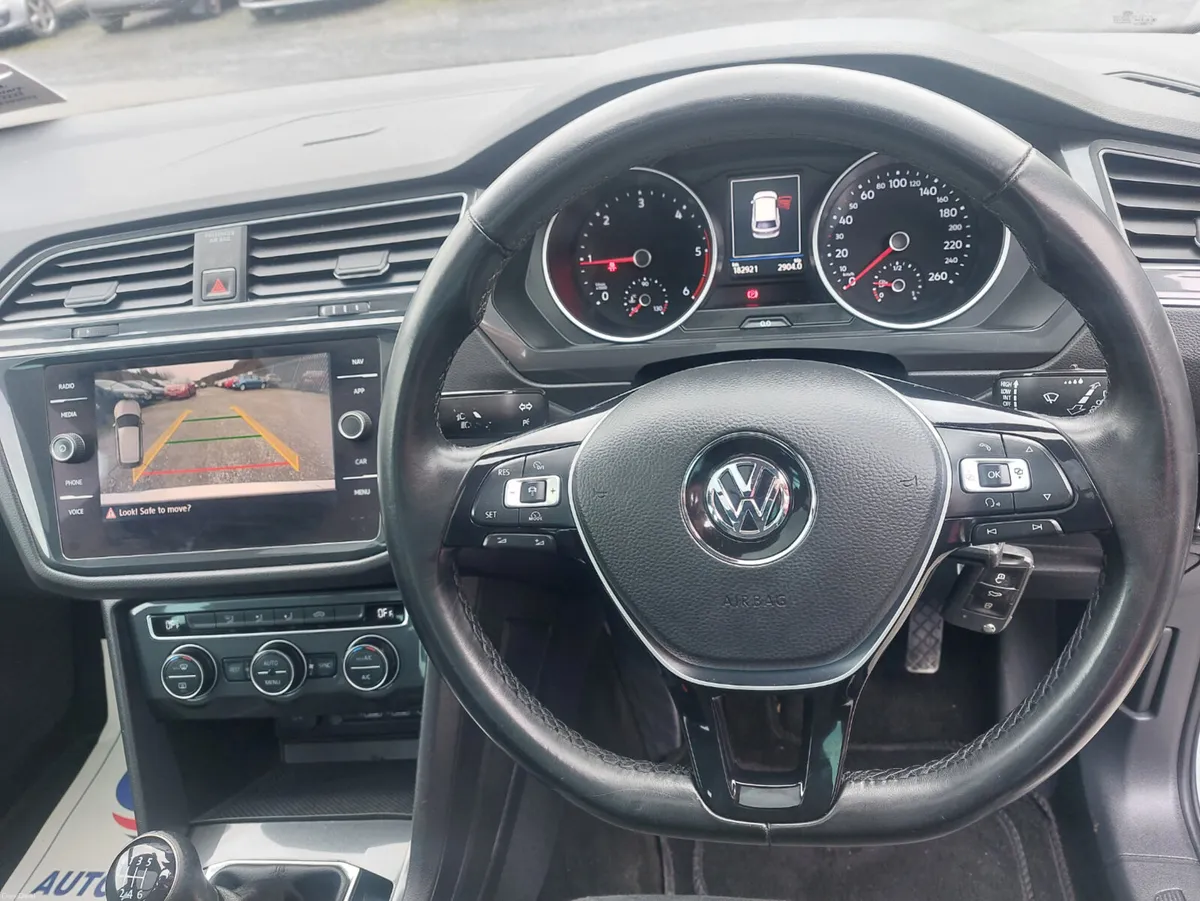 Volkswagen Tiguan 2018 - Image 4