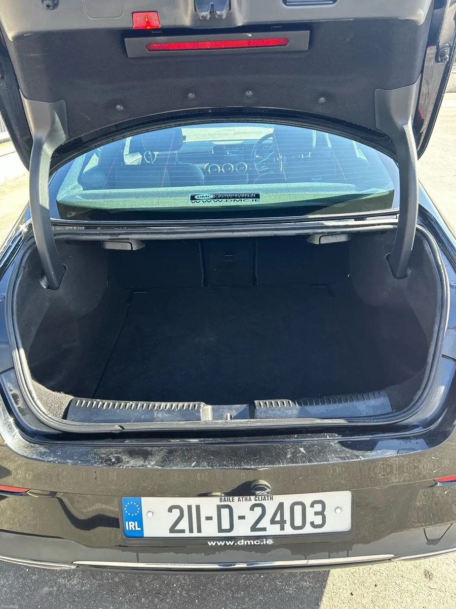 Mercedes 211 CLA - Image 4