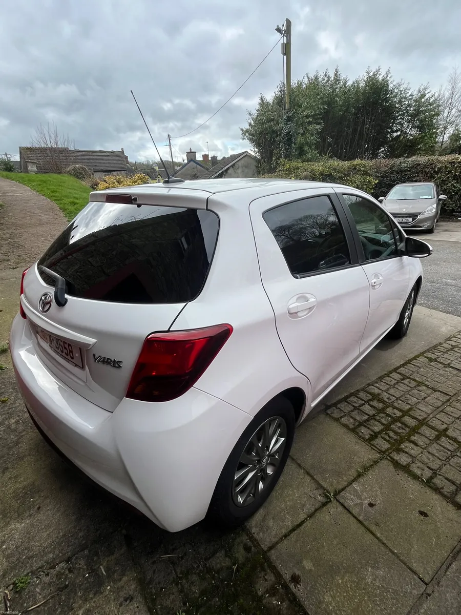Toyota Yaris 2016 - Image 4