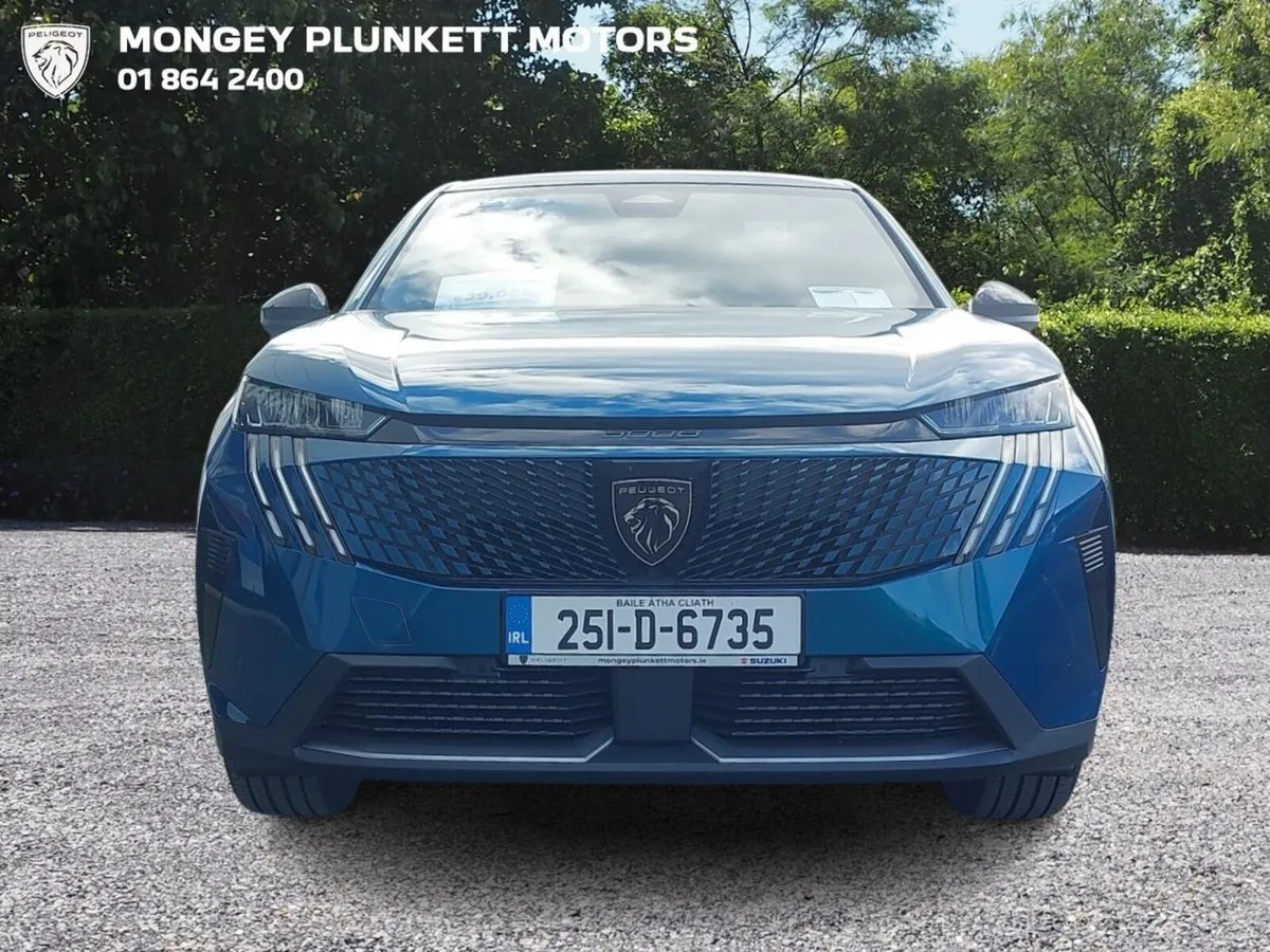 Peugeot 3008 1.2 MHEV PureTech 136bhp eDCS6 Allure - Image 2