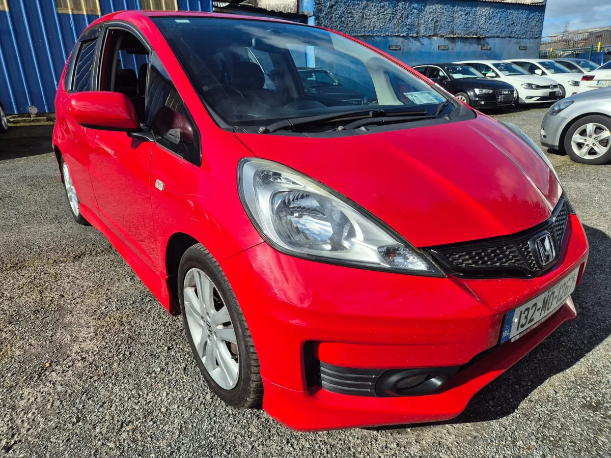 MINT Honda Jazz 2013 AUTOMATIC - Image 1