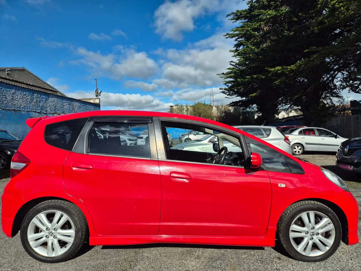 MINT Honda Jazz 2013 AUTOMATIC - Image 3