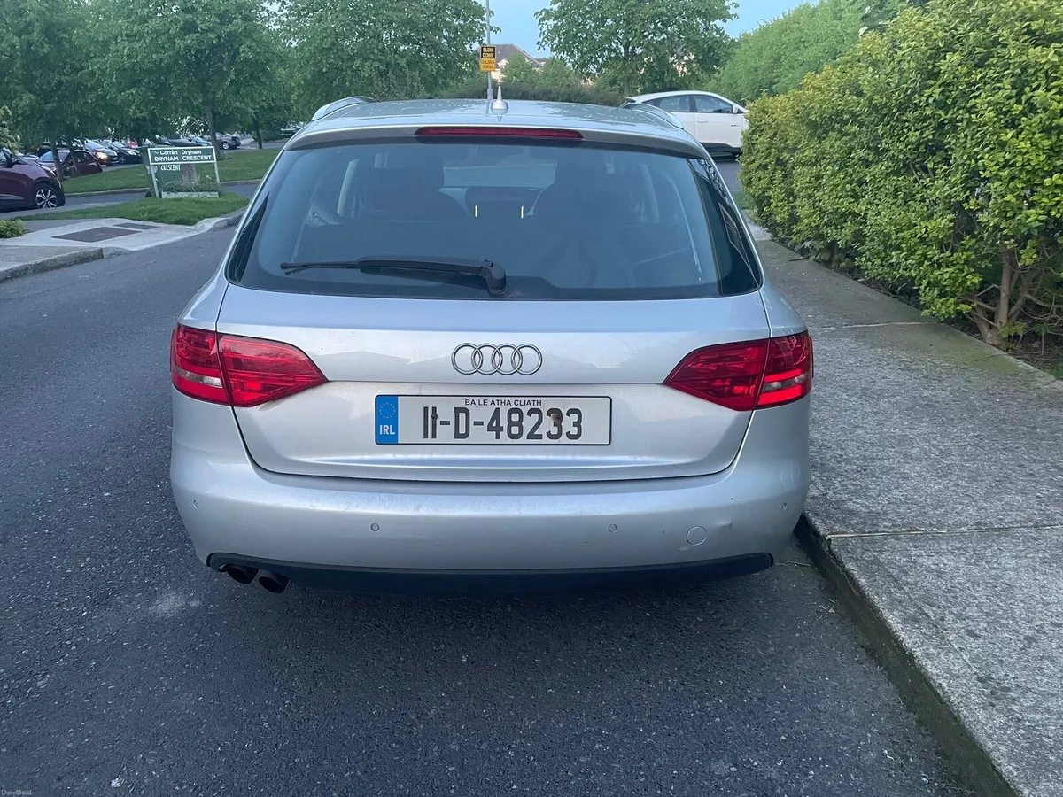 Audi A4 Avant Estate - Image 3