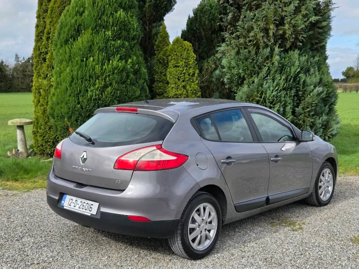 Very Low Mileage Renault Megan Dynamique 1.5 Cdi - Image 3