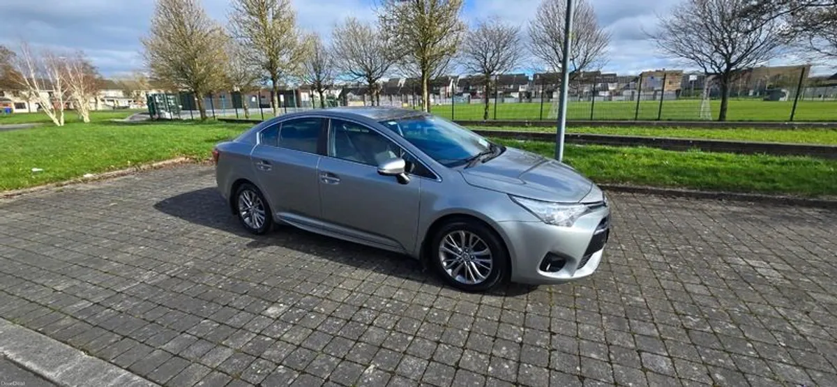 2017 Toyota Avensis Business Edition - Image 1