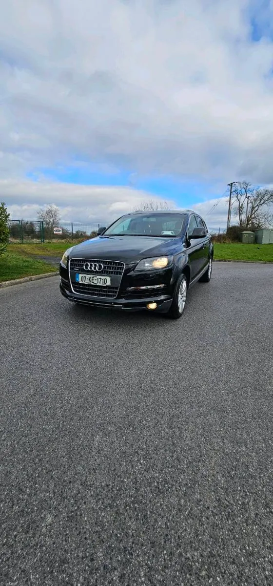 Audi Q7 - Image 3