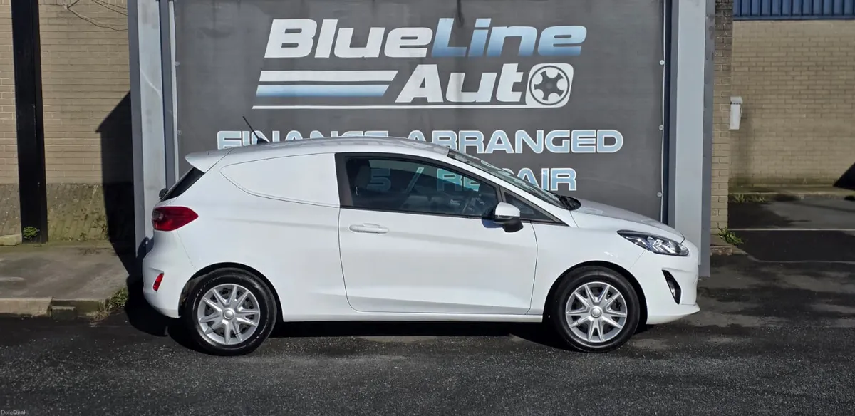Ford Fiesta VAN 1.5 Diesel Manual (201) - Image 5