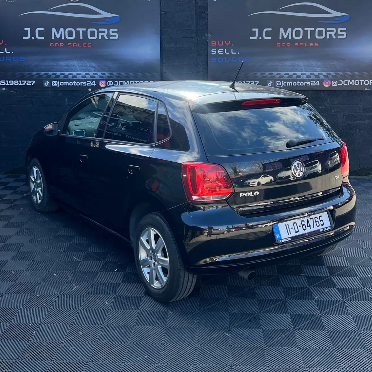 2011 VW Polo Highline (Automatic) - Image 4