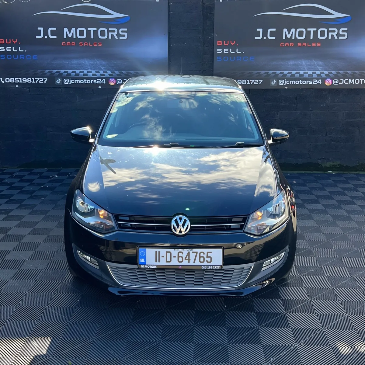 2011 VW Polo Highline (Automatic) - Image 2