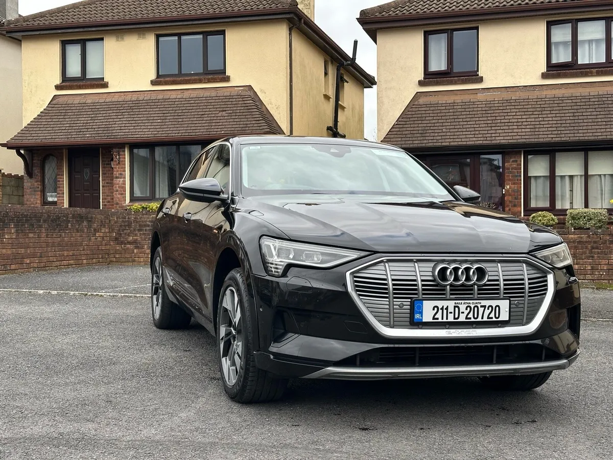 Audi e-tron 2021 - Image 1