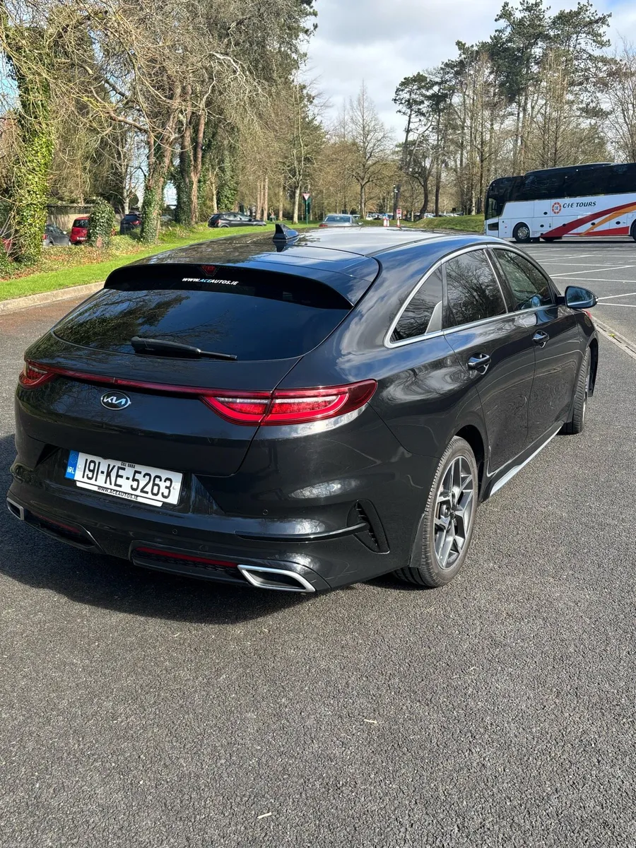 Kia ProCeed GT-Line - Image 2
