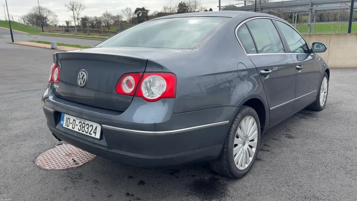 2010 Volkswagen Passat NEW NCT - Image 2