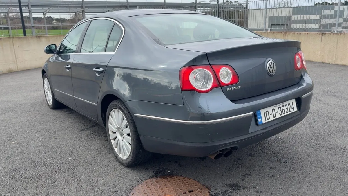 2010 Volkswagen Passat NEW NCT - Image 3
