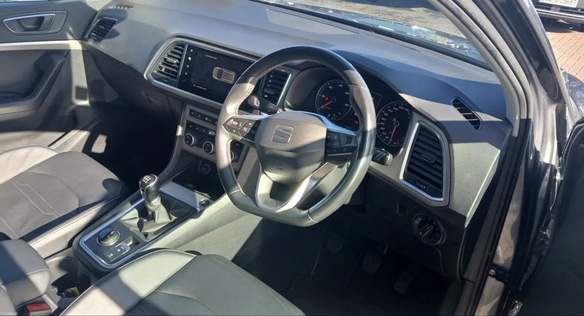 SEAT Ateca XP 2.0TDI 150 BHP **HEATED SEATS, APP C - Image 4