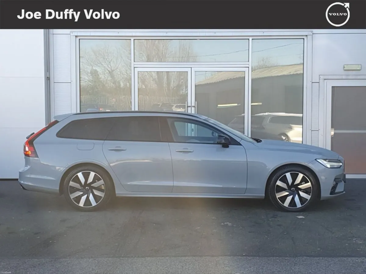 Volvo V90 V90 2.0 PLUS T6 RECHARGE AWD P - Image 3