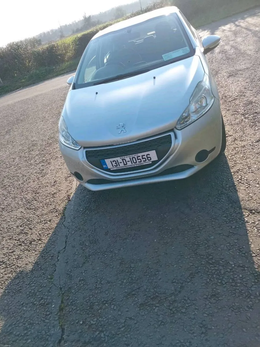 Peugeot 208 2013 - Image 2