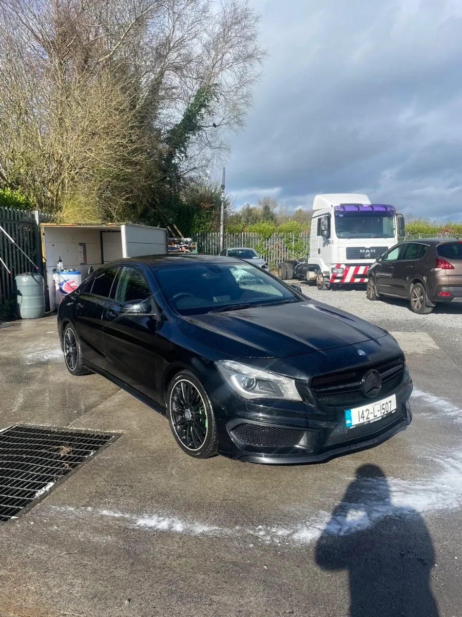 Mercedes Cla 220d Amg line - Image 1