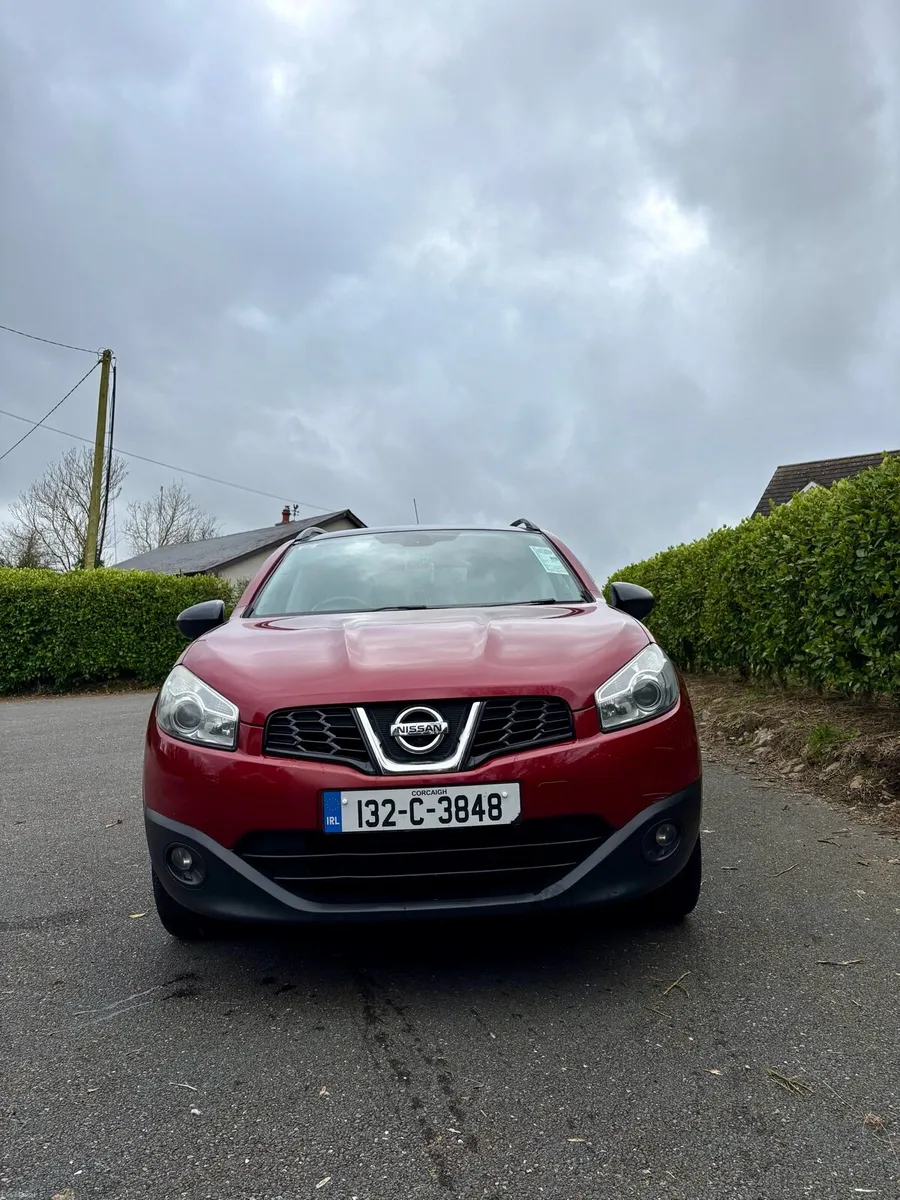 2013 Nissan Qashqai+2 - Image 2