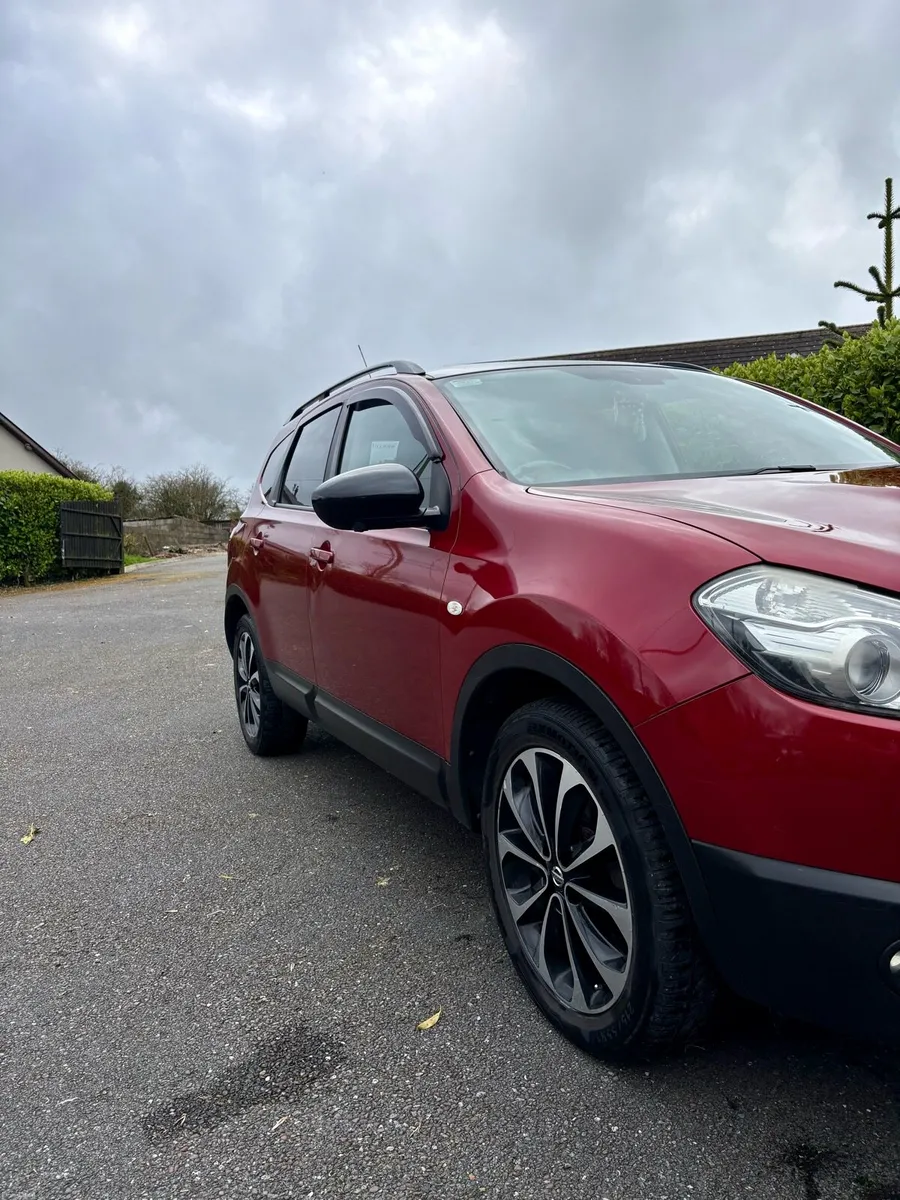 2013 Nissan Qashqai+2 - Image 3