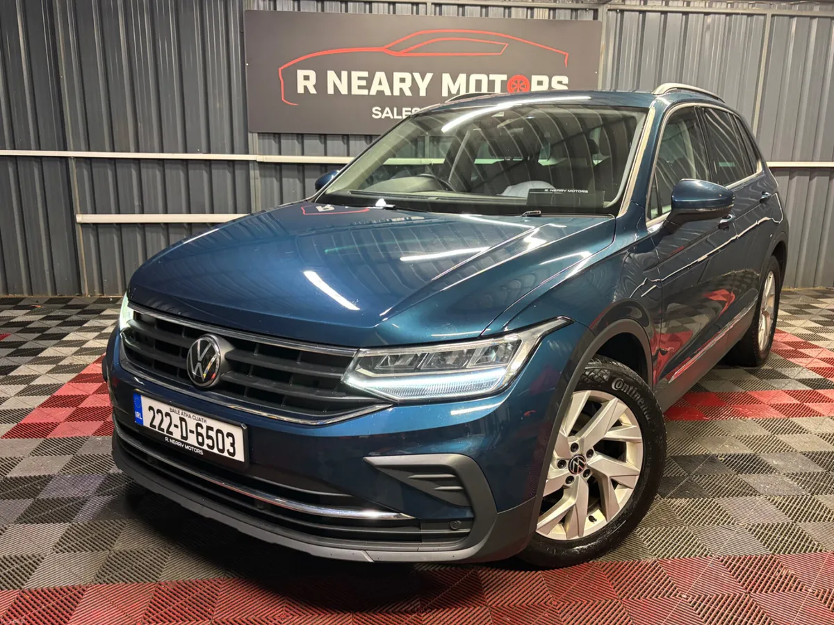 2022 222 Volkswagen Tiguan 2.0 TDI 122HP Life - Image 1