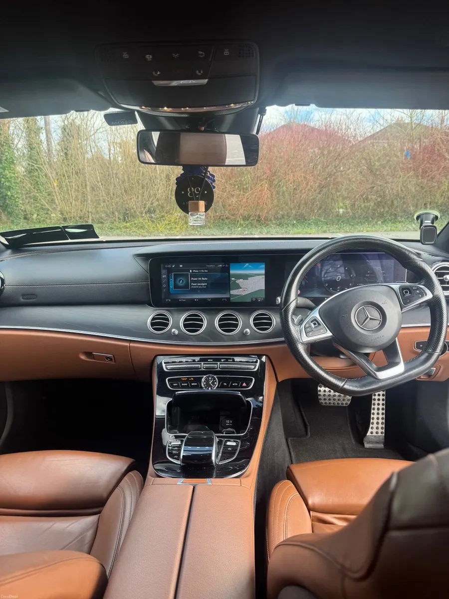 161 Mercedes-Benz E-Class AMG line 4dr Automatic - Image 4