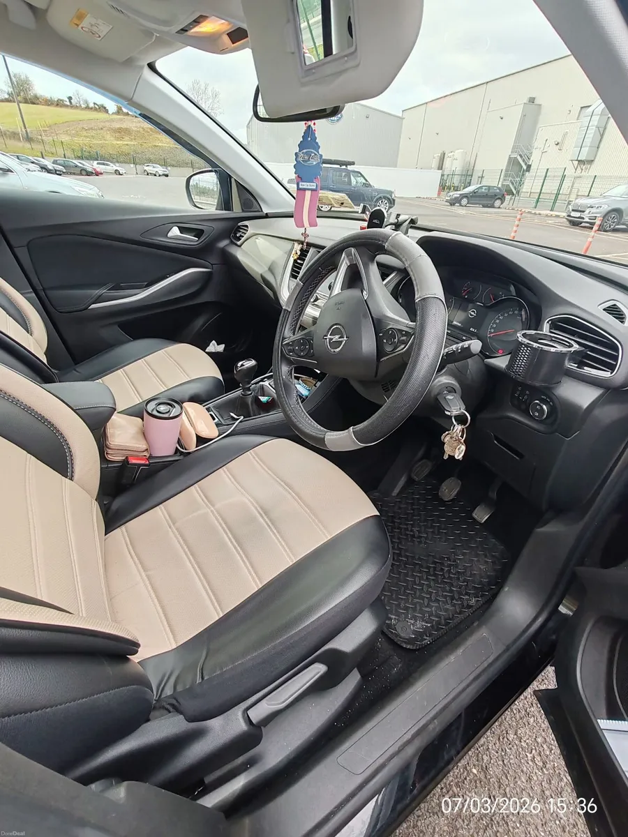Opel Grandland X 2020 - Image 3