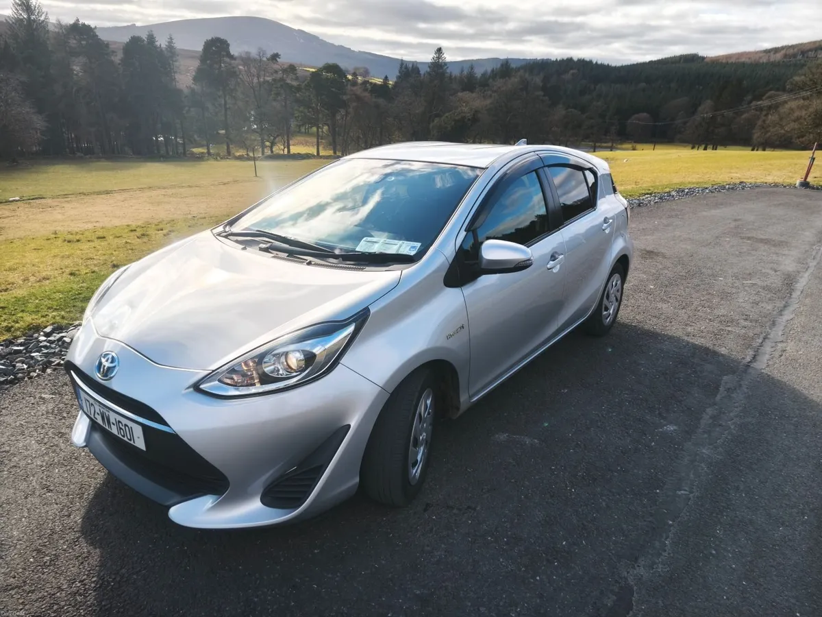 Toyota Aqua 2017 - Image 4