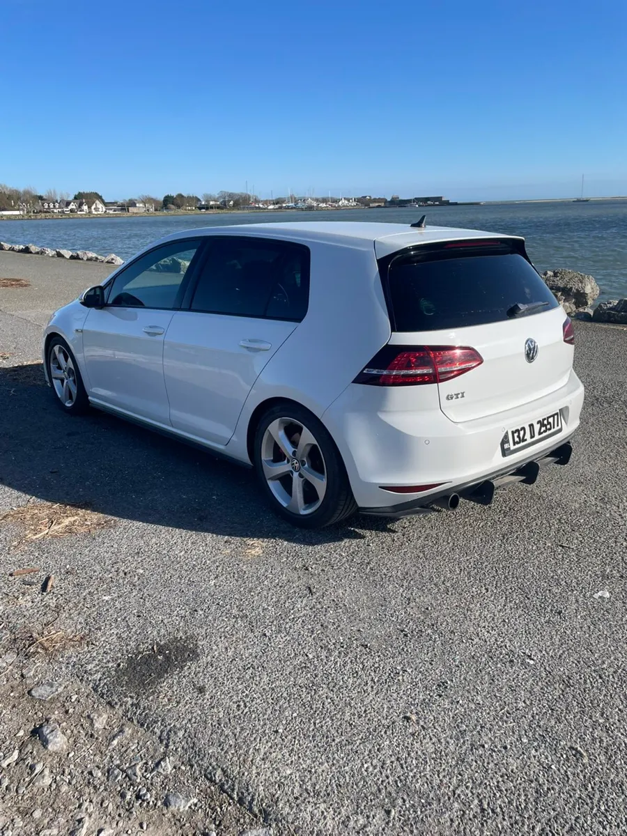 VW GOLF GTI 2.0 - Image 2