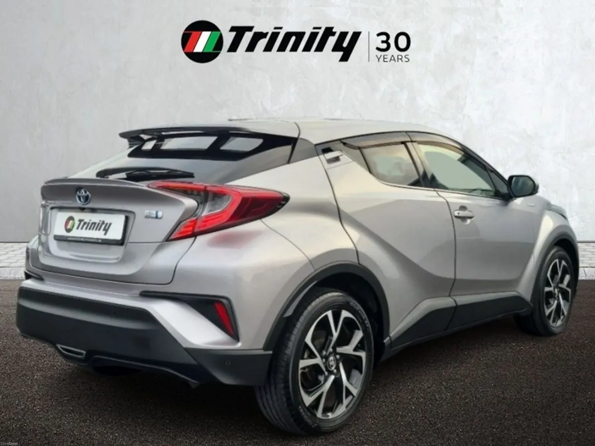 Toyota C-HR ** HYBRID ** AUTO ** HUGE SPEC ** TRIN - Image 3