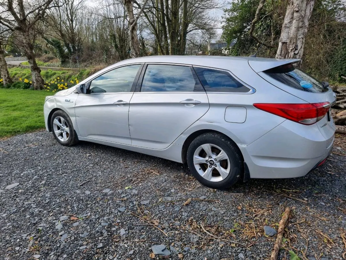 Hyundai i40 - Image 2