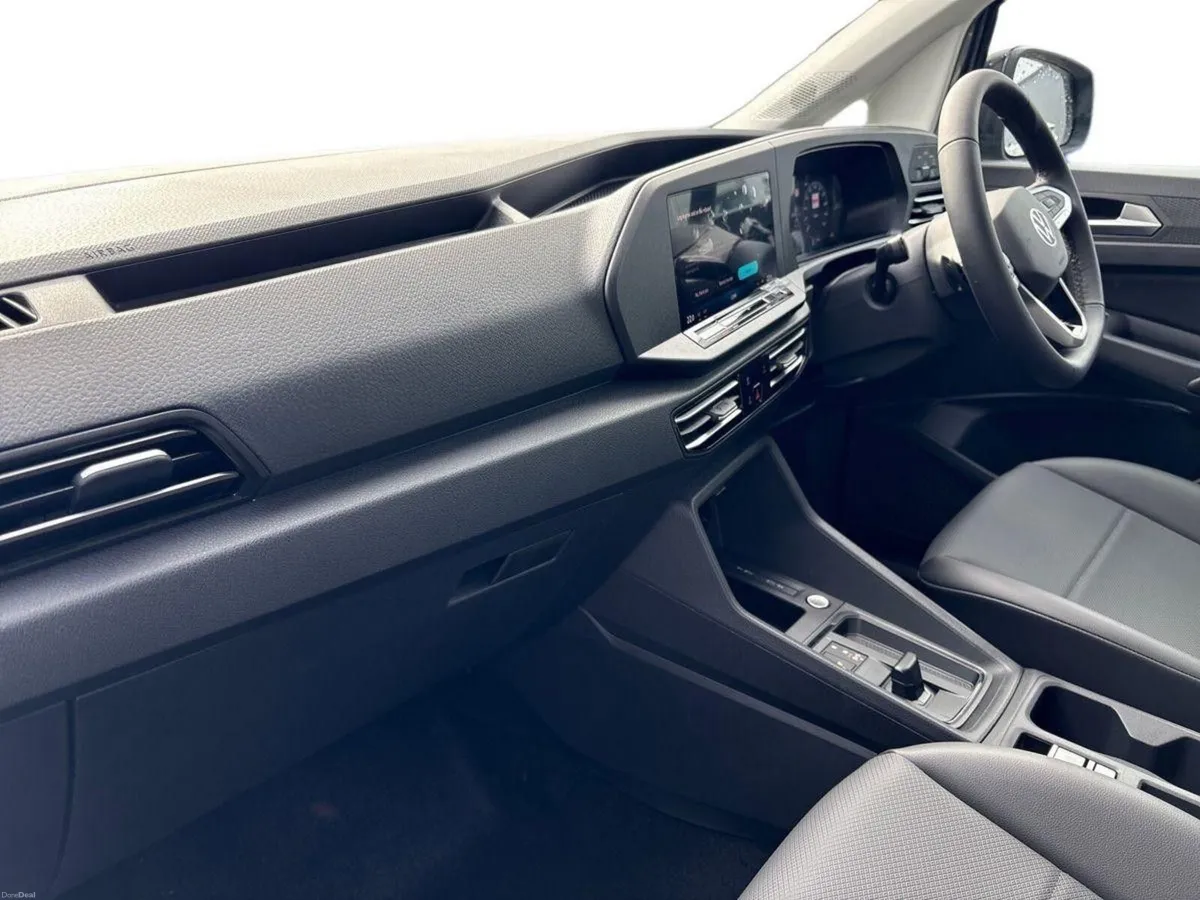 Volkswagen Caddy Maxi Life 122 HP 2.0 TDI 7sp DSG - Image 2