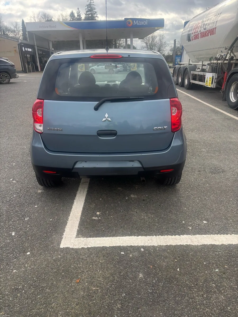 Mitsubishi colt 2010 - Image 4
