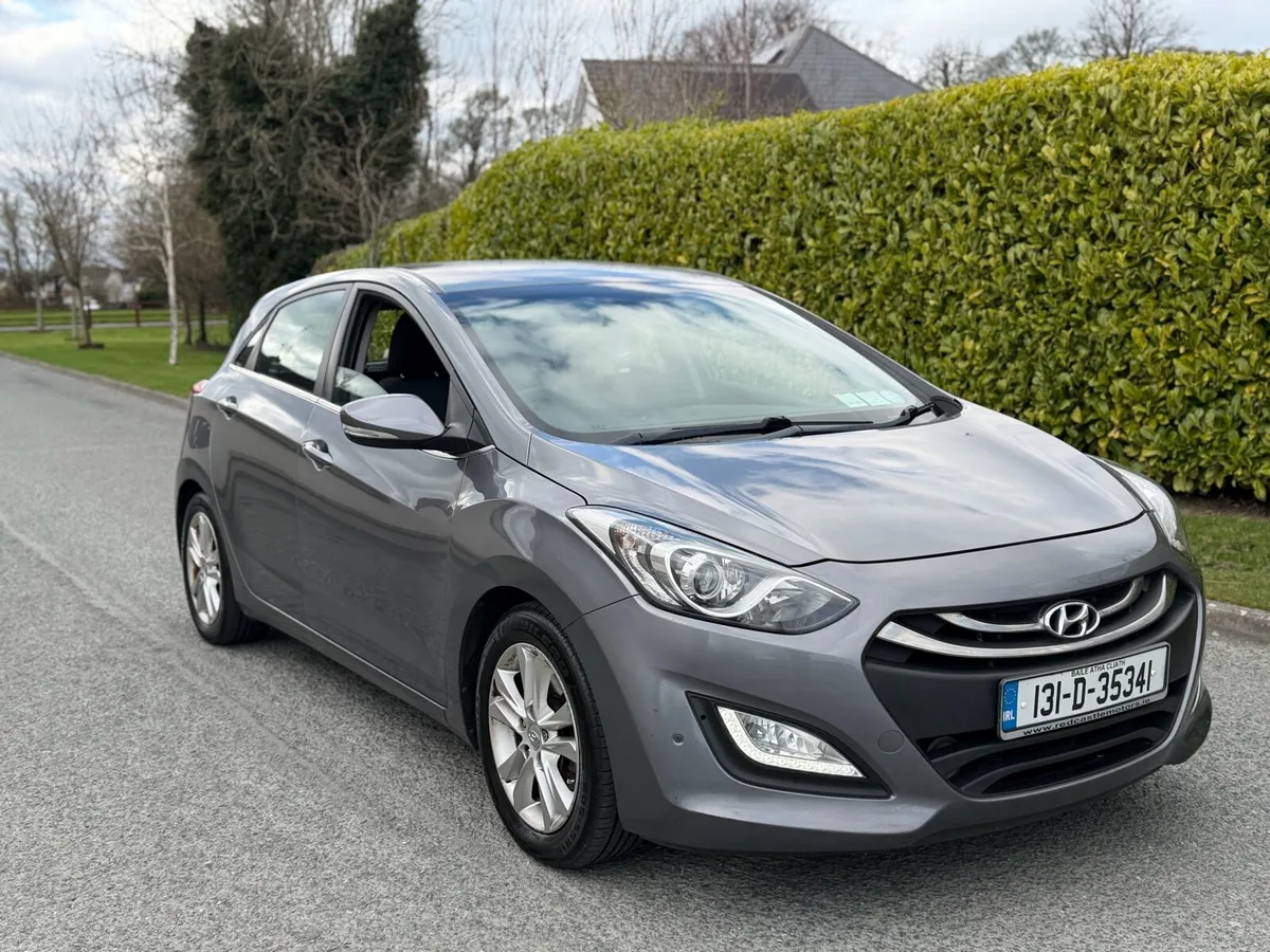 2013 Hyundai i30 1.4 petrol fresh nct 2/27 low mls - Image 1