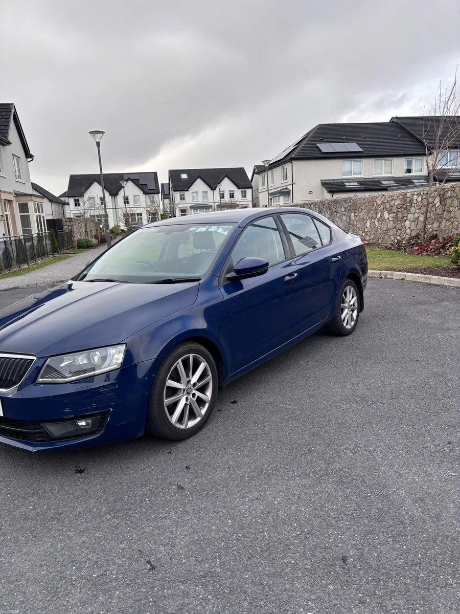 Skoda Octavia Elegance TDi - Image 2