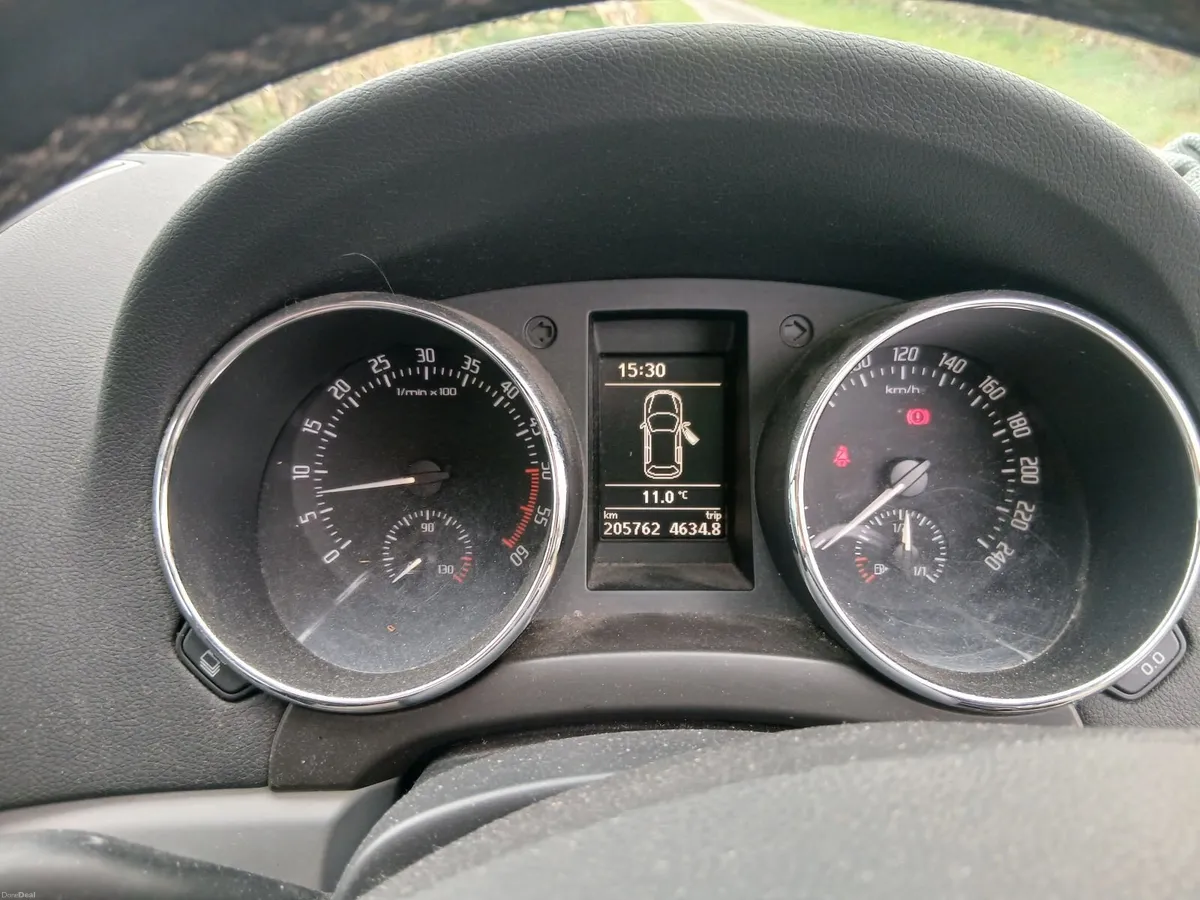 Skoda Yeti 2010 - Image 2