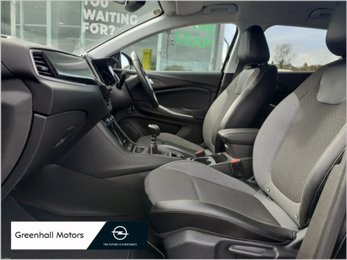 Opel Grandland SRI 1.2 130PS - Image 4