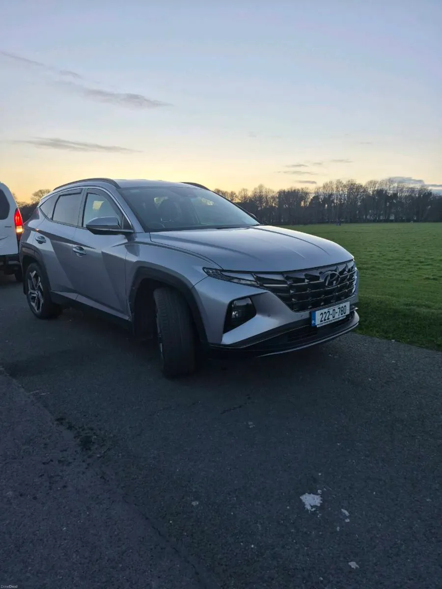 Hyundai Tucson EXECUTIVE PLUS 4WD 1.6 PETROL PLUG - Image 1